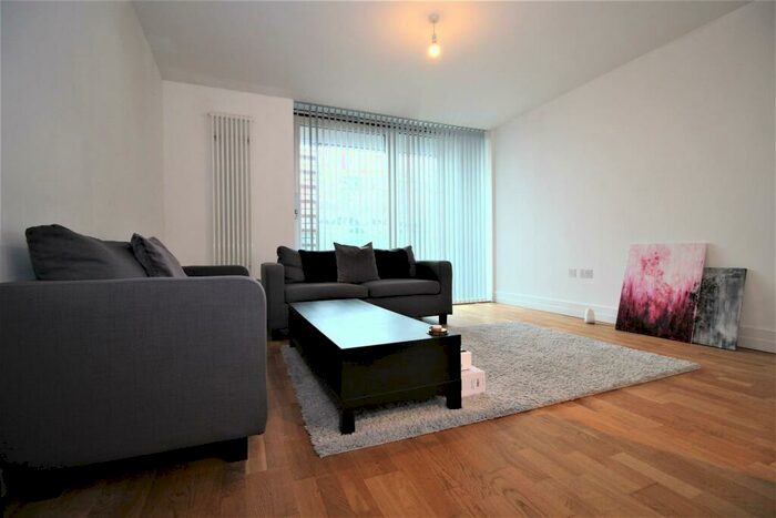 2 Bedroom Apartment To Rent In The Quad, Highcross Street, Leicester, LE1
