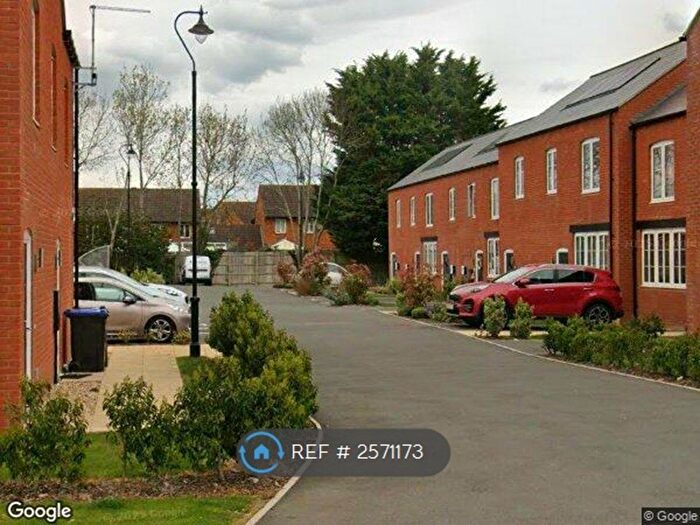1 Bedroom Maisonette To Rent In Viking Drive, Towcester, NN12