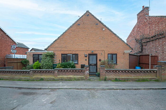 2 Bedroom Detached House For Sale In Silver Street, Broughton, NN14