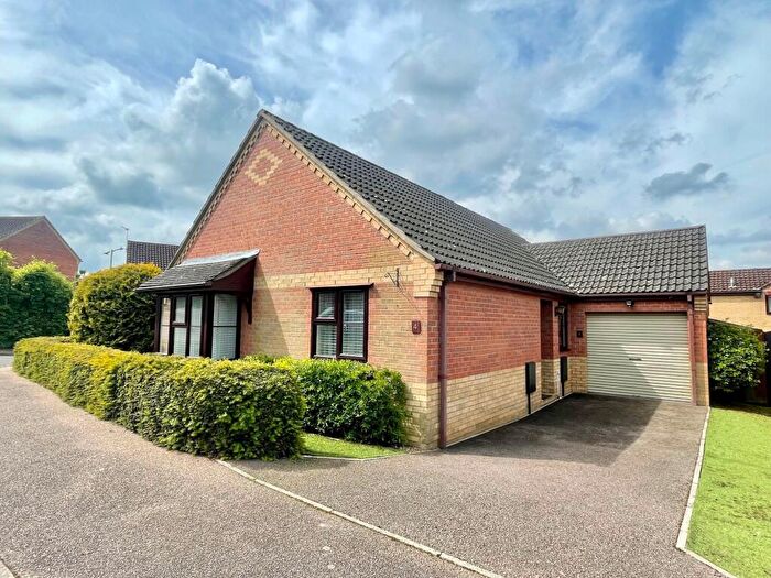 3 Bedroom Bungalow To Rent In Wren Close, Thurston, Bury St. Edmunds, Suffolk, IP31