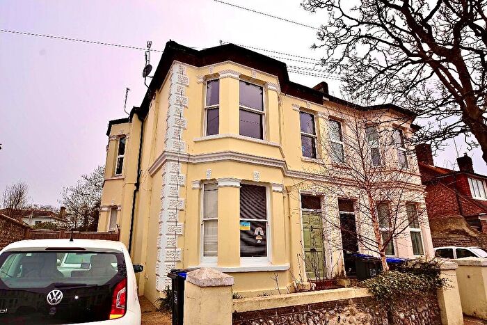 1 Bedroom Flat To Rent In Madeira Avenue, Worthing, BN11