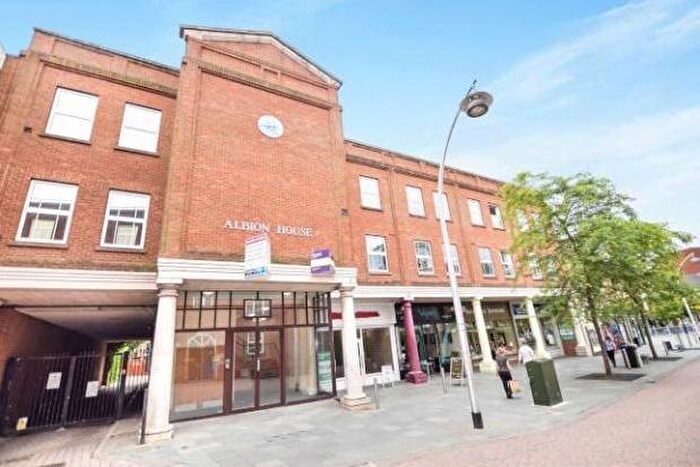 2 Bedroom Apartment To Rent In Lime Street, MK40