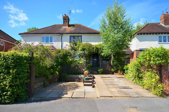 4 Bedroom Semi-Detached House To Rent In Woodside Road, Guildford, Westborough, Guildford, GU2