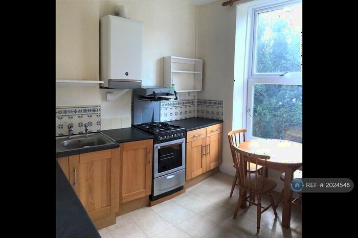 1 Bedroom Flat To Rent In Glen Road, Sheffield, S7