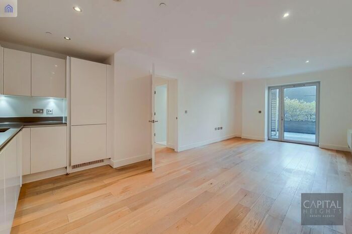 2 Bedroom Flat To Rent In Harper Studios, Love Lane, London, SE18