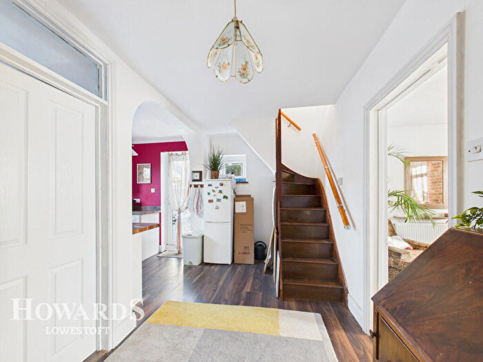 2 Bedroom End Of Terrace House For Sale In Somerleyton Road, Lowestoft, NR32