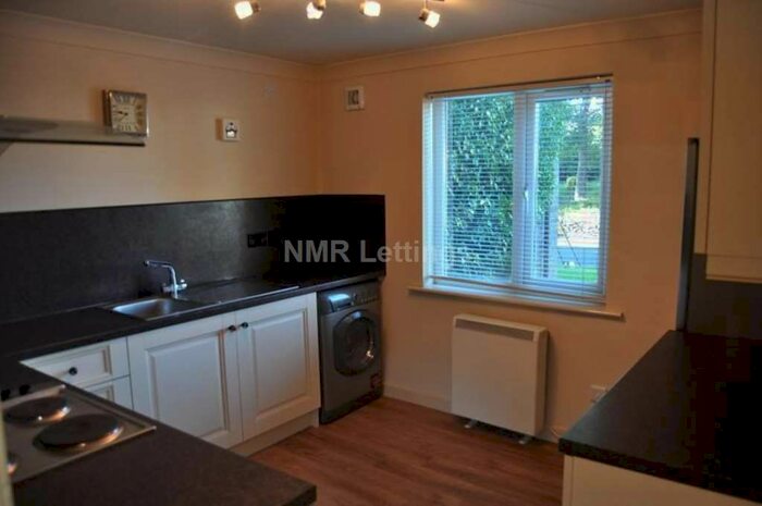 2 Bedroom Flat To Rent In Mains Court, Framwellgate Moor, DH1