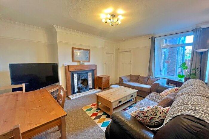 2 Bedroom Flat To Rent In Addycombe Terrace, Newcastle Upon Tyne, NE6