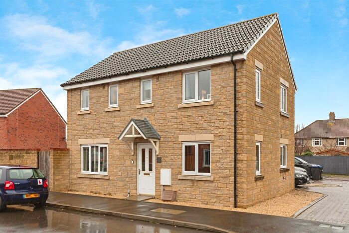 3 Bedroom Detached House For Sale In Teachers Way, Melksham, SN12