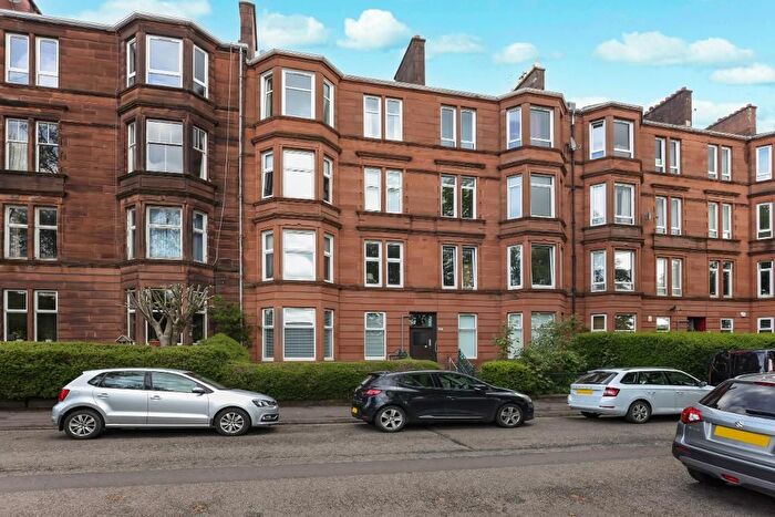 2 Bedroom Flat For Sale In Onslow Drive, Dennistoun, G31
