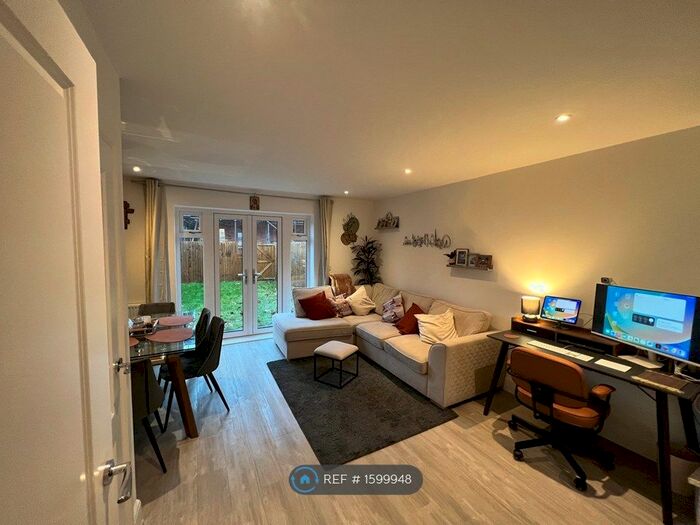 2 Bedroom Terraced House To Rent In Hengist Drive, Aylesford, ME20