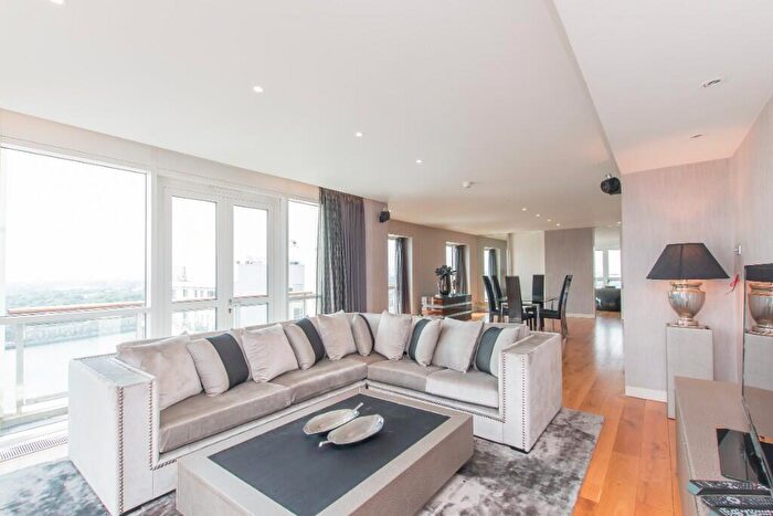 3 Bedroom Penthouse To Rent In Westferry Circus, London, E14