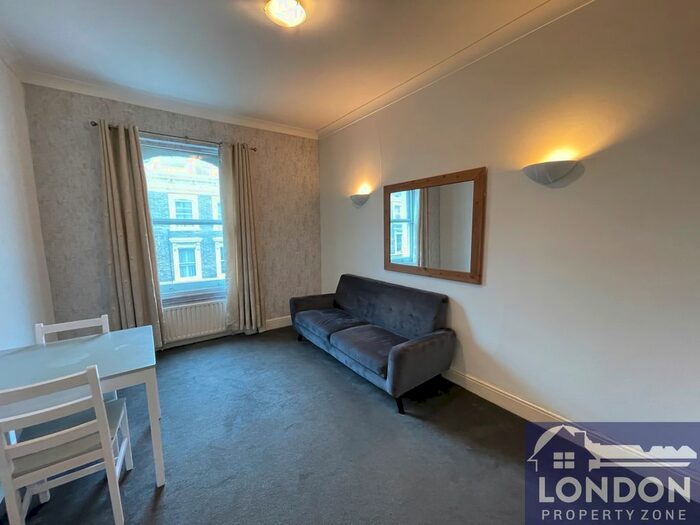 2 Bedroom Flat To Rent In Finborough Road, Earls Court, London, SW10