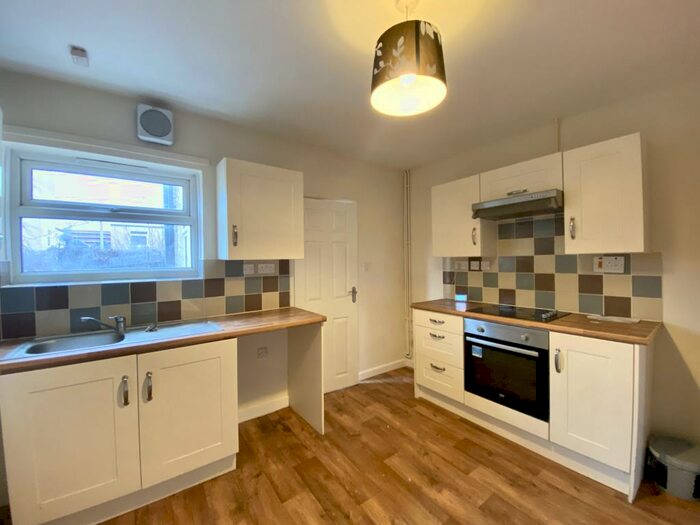 3 Bedroom Terraced House To Rent In Magpie Road, NR3