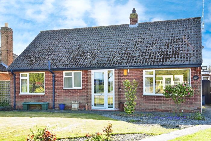 2 Bedroom Detached Bungalow For Sale In Hull Bridge Road, Beverley, HU17