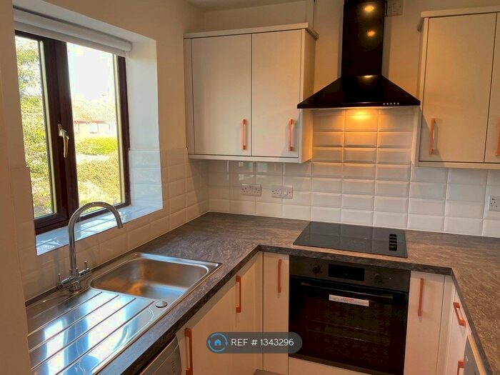 1 Bedroom Flat To Rent In Little Bury, Oxford, OX4