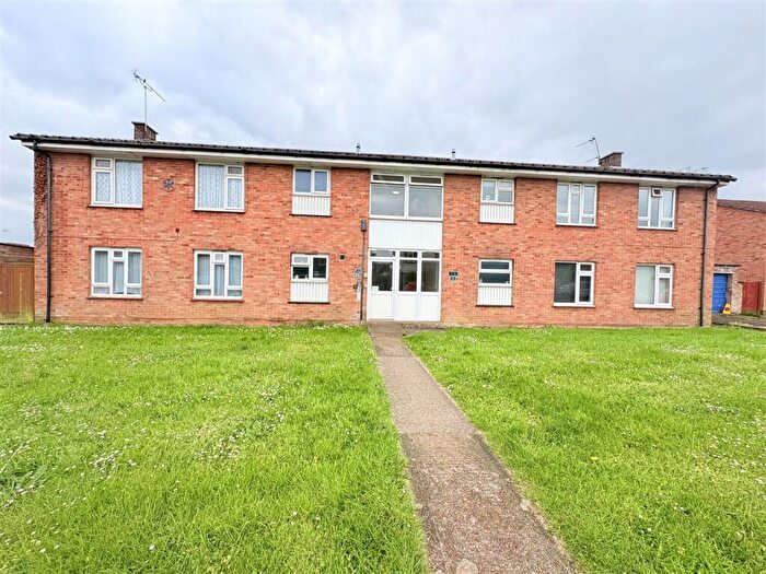 2 Bedroom Maisonette For Sale In Westward Road, Hedge End, Southampton, SO30