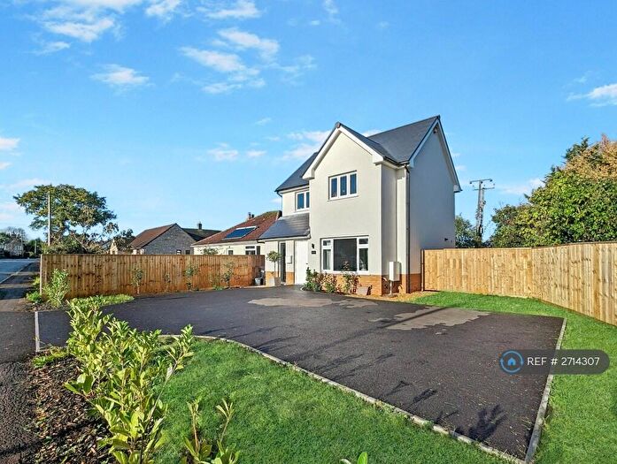 4 Bedroom Detached House To Rent In Wickwar Road, Kingswood, Wotton-Under-Edge, GL12