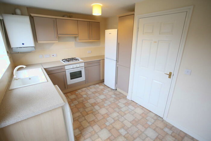 2 Bedroom House To Rent In Weave Close, NG6