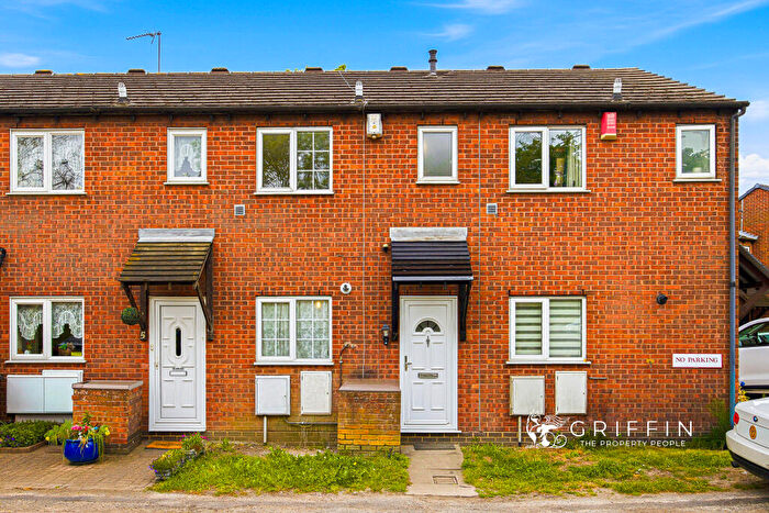 2 Bedroom Terraced House For Sale In Florence Close, West Thurrock, RM20