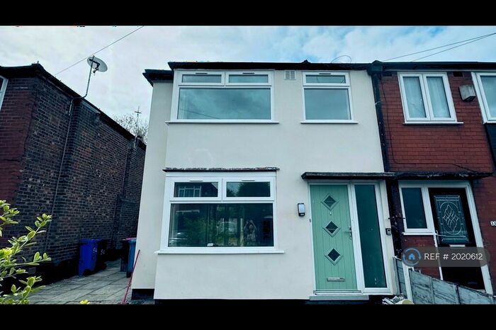 3 Bedroom Semi-Detached House To Rent In Trevor Road, Eccles, Manchester, M30