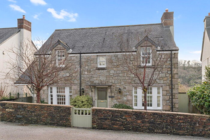 3 Bedroom Detached House For Sale In Church Close, Blisland, PL30