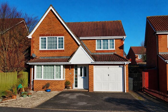 4 Bedroom Detached House For Sale In Home Field Drive, Nursling, SO16