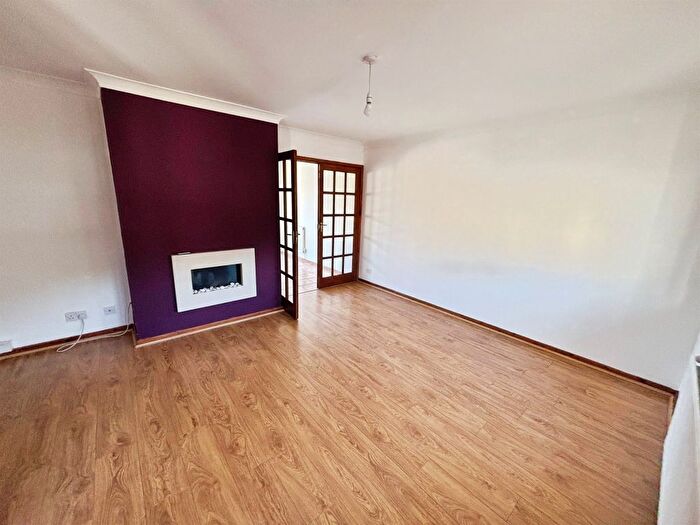 3 Bedroom Detached House For Sale In Lewis Avenue, Bridgend, CF31