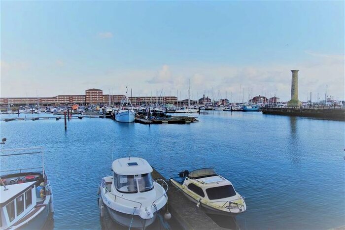 1 Bedroom Flat To Rent In Navigation Point, Hartlepool TS24