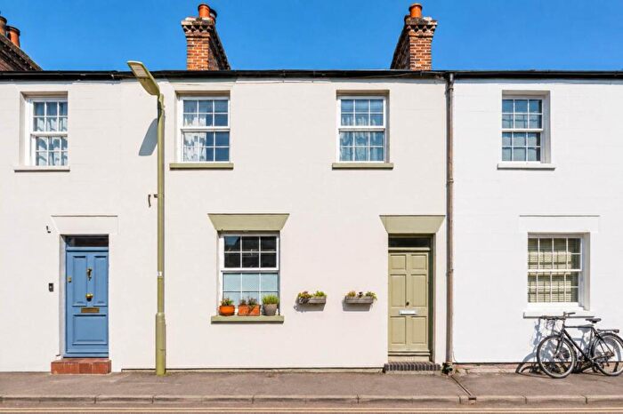 4 Bedroom Terraced House For Sale In Vicarage Road, Oxford, OX1