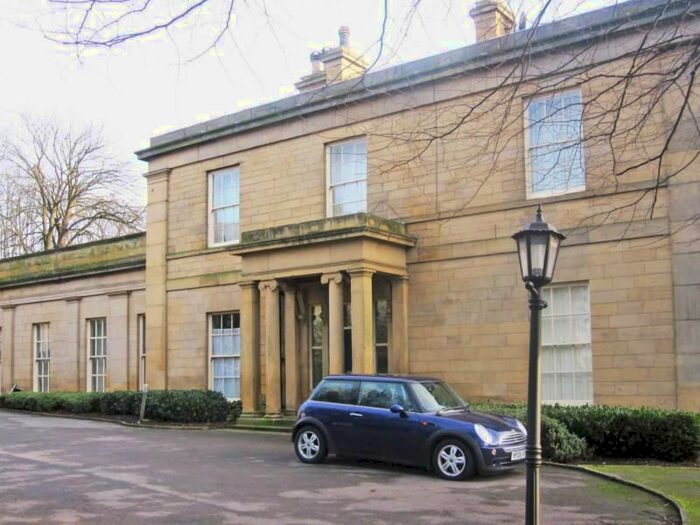 Studio To Rent In Buckingham House, Headingley Lane, Headingley, Leeds, LS6