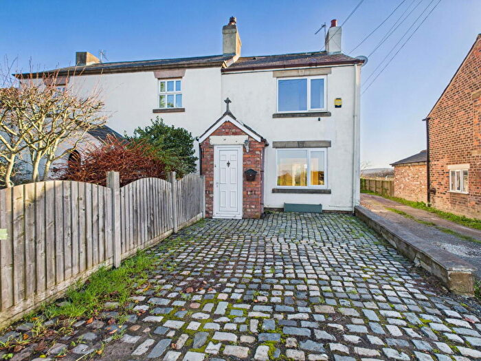 2 Bedroom End Of Terrace House For Sale In Moss Lane, Burscough, Ormskirk, L40