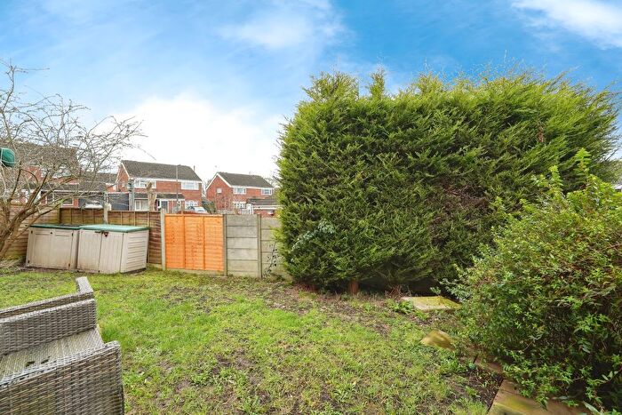 2 Bedroom Detached House For Sale In Medway Road, Worcester, Worcestershire, WR5
