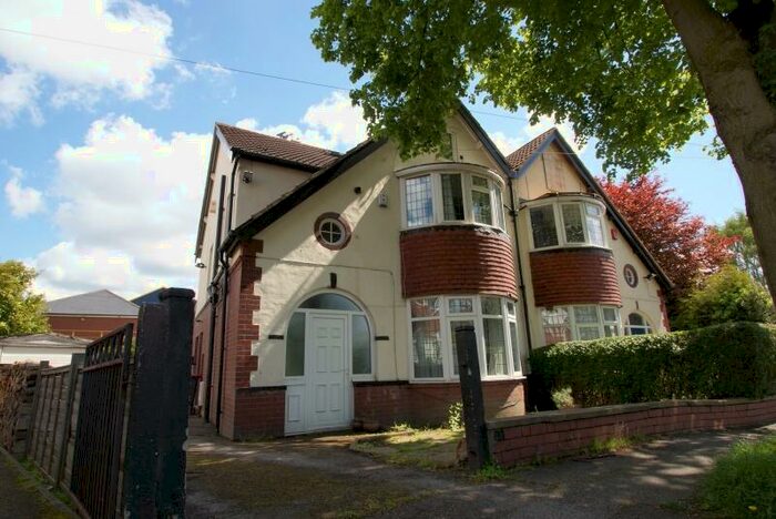 5 Bedroom Terraced House To Rent In The Turnways, Headingley, Leeds, LS6