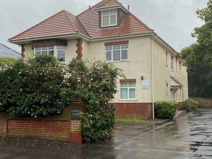 2 Bedroom Flat To Rent In Bedroom Ground Floor Flat In Southbourne, BH6