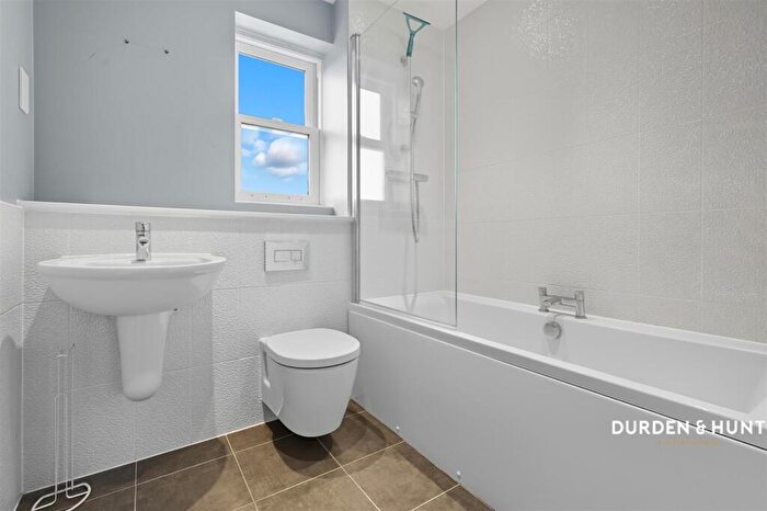 1 Bedroom Apartment To Rent In Dragoon Road, Colchester, CO2