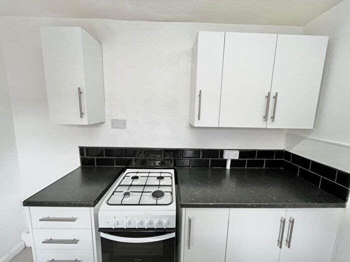 2 Bedroom Cottage To Rent In Exeter Street, Sunderland, SR4