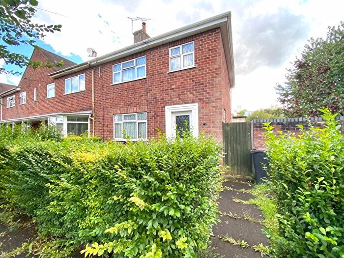 3 Bedroom End Of Terrace House For Sale In Caldwell Road, Nuneaton, CV11