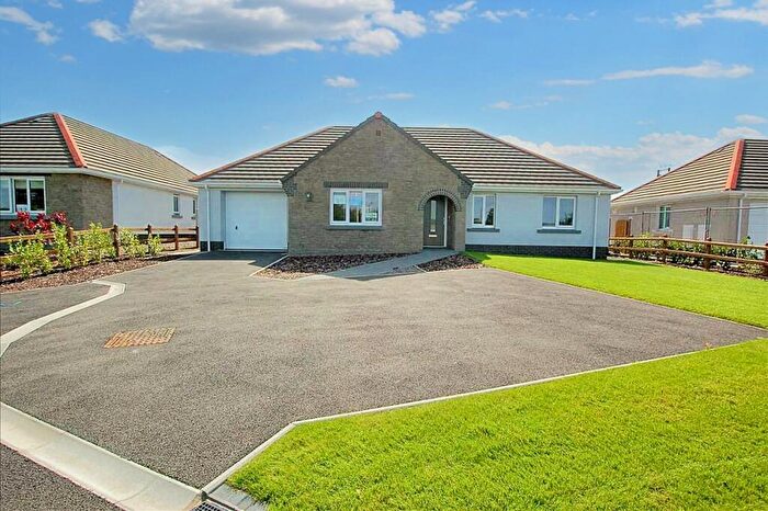 3 Bedroom Detached Bungalow For Sale In Fourth Lane, Off Upper Lamphey Road, SA71