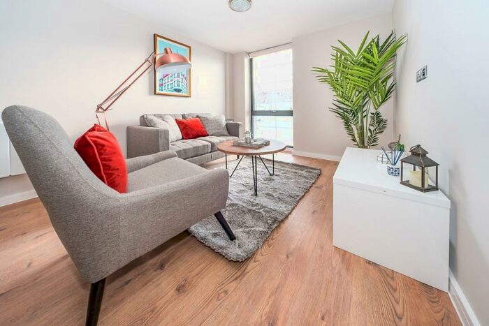 2 Bedroom Apartment To Rent In Park Central, Jesse Hartley Way, Liverpool, L3