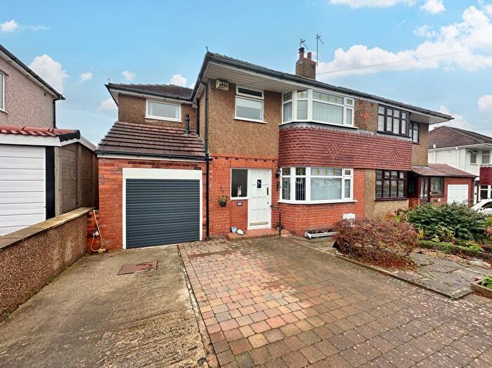 4 Bedroom Semi Detached House For Sale In Barnsdale Avenue, Thingwall, Wirral, CH61