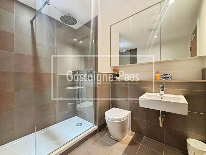 2 Bedroom Apartment To Rent In The Residence, Guildford, GU1
