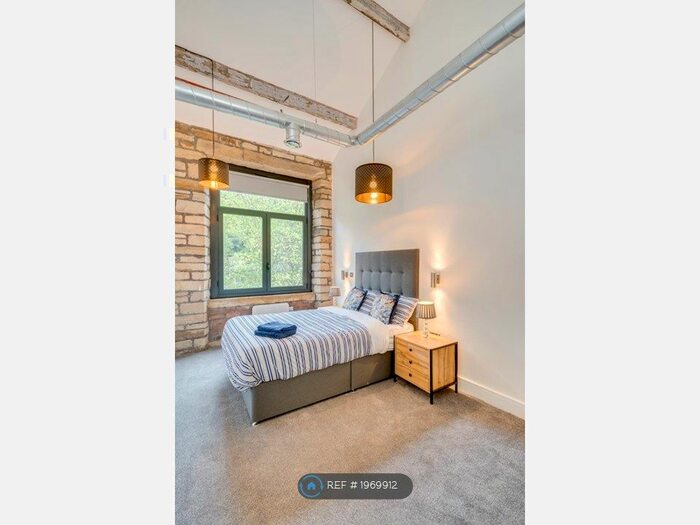 1 Bedroom Flat To Rent In Brittania Road, Huddersfield, HD3