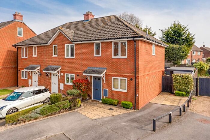 2 Bedroom End Terrace House For Sale In Shire Close, Kettering, NN15