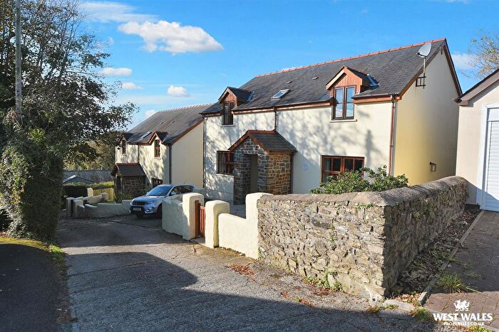 4 Bedroom Detached House For Sale In Cosheston, Pembroke Dock, SA72