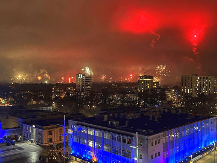 3 Bedroom Apartment For Sale In Guildhall Apartments, Southampton, SO14