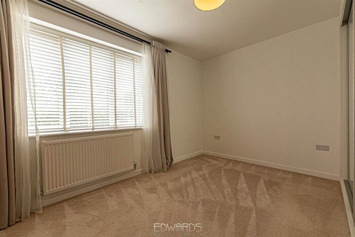 3 Bedroom End Of Terrace House To Rent In Leverett Gardens, Poole, BH15