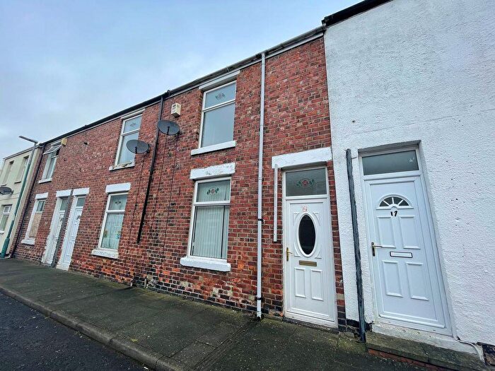 2 Bedroom End Of Terrace House To Rent In John Street, Bishop Auckland, DL14