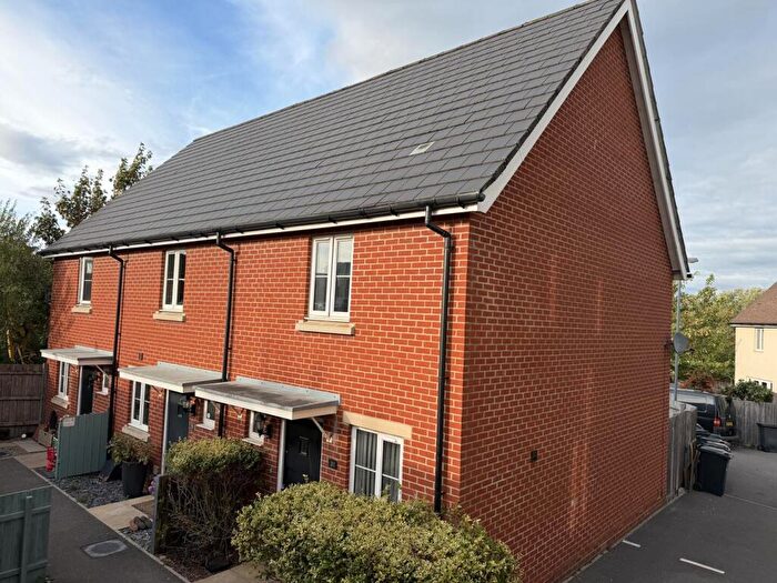 2 Bedroom End Of Terrace House To Rent In Great Western Street, Frome, BA11