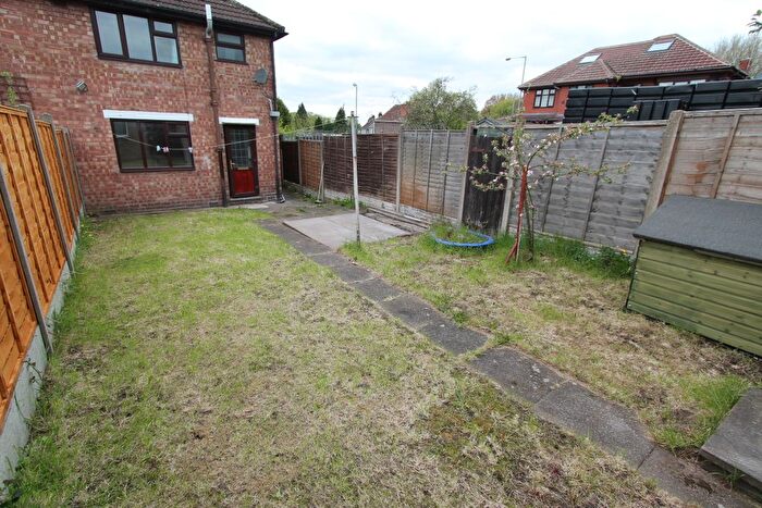3 Bedroom End Of Terrace House To Rent In Baltimore Road, Great Barr, Birmingham, B42